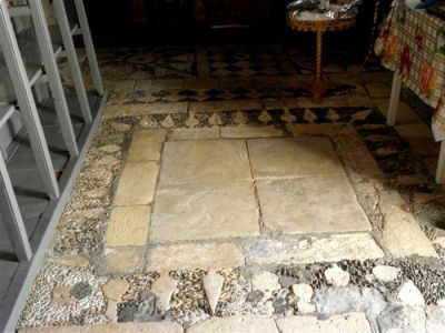 Tam boy resmi görebilmek için tıklayın